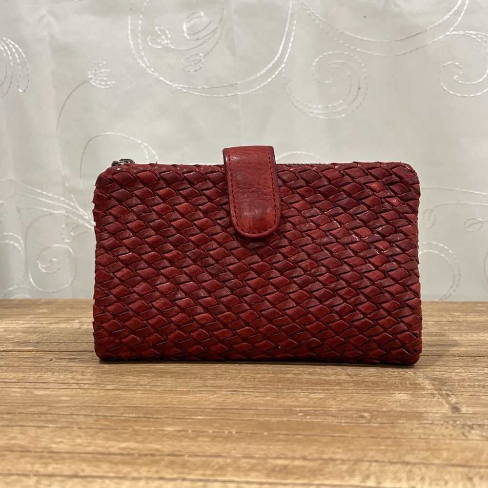 Vilenca Holland Elegant Red Woven wallet